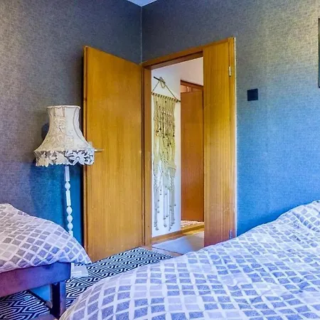 100 M2 In The Diplomatic Area Apartment